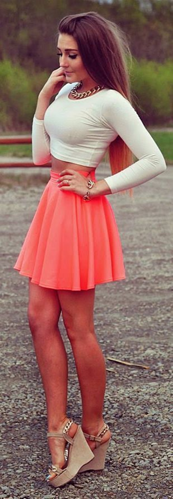 neon pink heels outfit